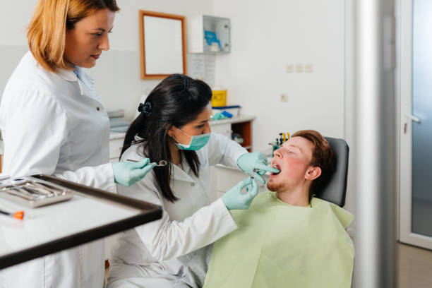 Best Emergency Tooth Extraction  in Beckett Ridge, OH
